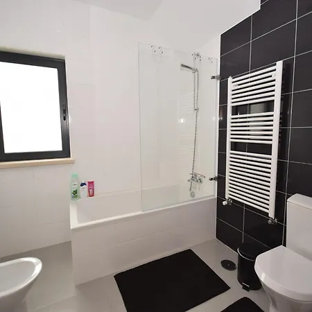 Nazare For Surfing * Famalicão