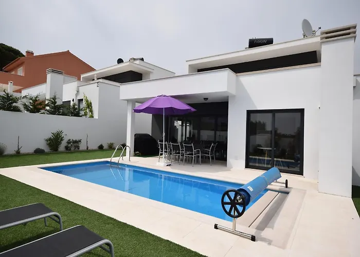 Ferienhaus Nazare For Surfing Famalicão